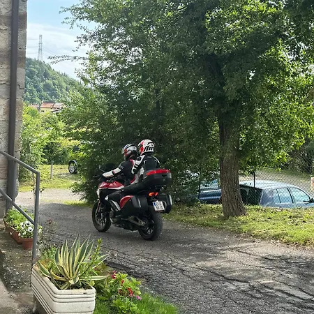 La Corte Dei Celti La Fonte * San Benedetto Del Querceto