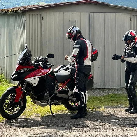 La Corte Dei Celti La Fonte San Benedetto Del Querceto