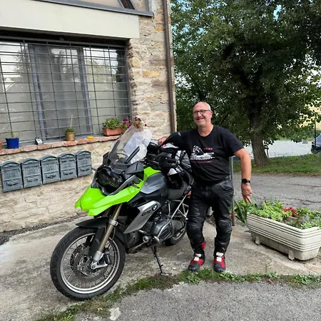 La Corte Dei Celti La Fonte アパート San Benedetto Del Querceto