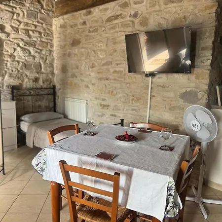 La Corte Dei Celti La Fonte * San Benedetto Del Querceto